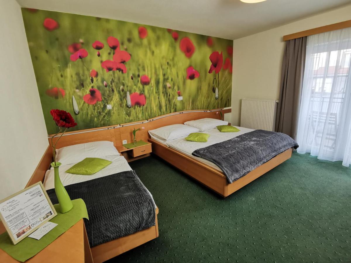 Hotel & Wirtshaus Hoedl-Kaplan Feldbach  Ngoại thất bức ảnh