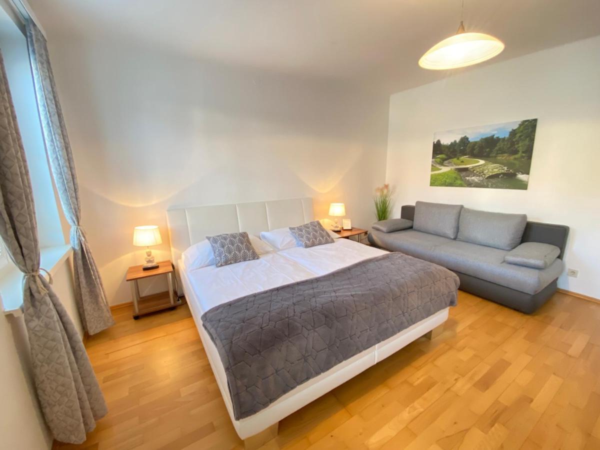 Hotel & Wirtshaus Hoedl-Kaplan Feldbach  Ngoại thất bức ảnh