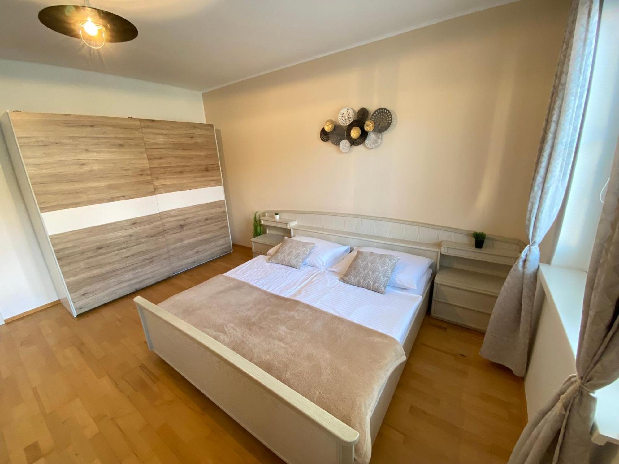 Hotel & Wirtshaus Hoedl-Kaplan Feldbach  Phòng bức ảnh